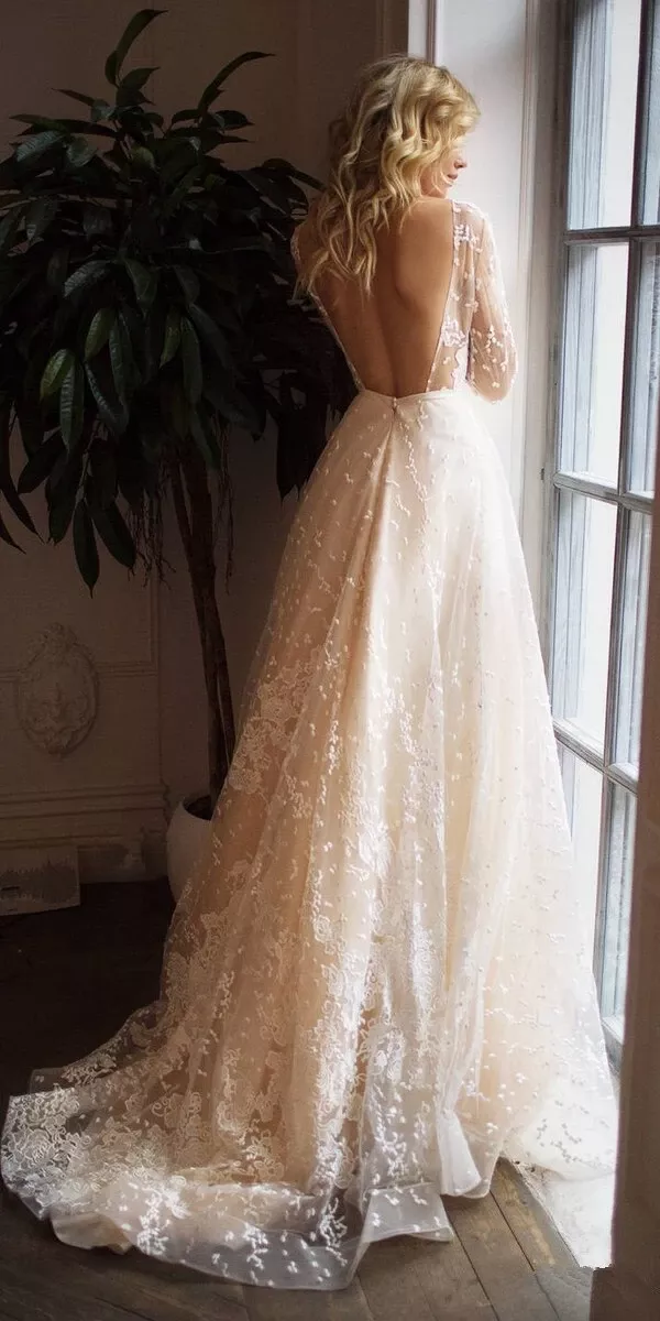 Wedding Dress Tulle Appliques Long Sleeves Backless