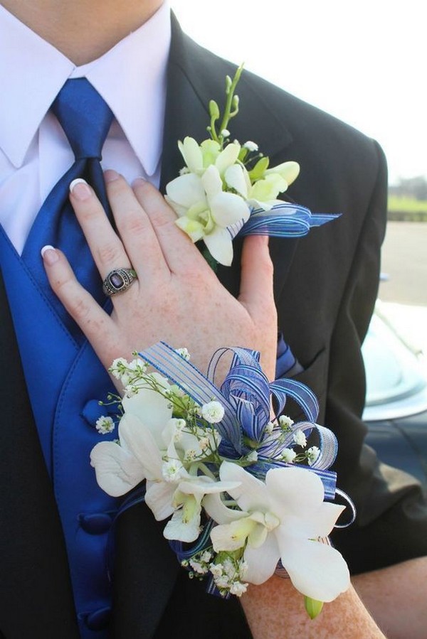 Boutonniere, Wrist Flower, Prom, Boutonnieres, Prom Boutonnieres, Prom Photography, Prom Corsages