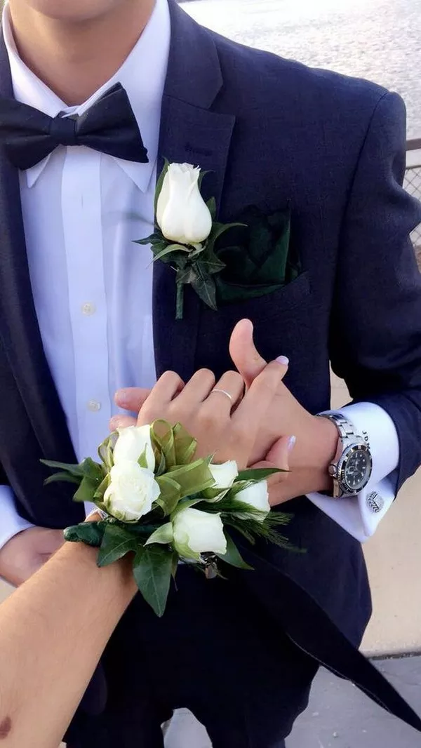 prom corsage and boutonniere set ideas 21