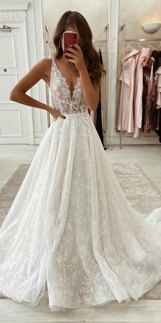 Eleganza Sposa wedding dresses #wedding #weddingideas #weddingdresses #bridaldresses