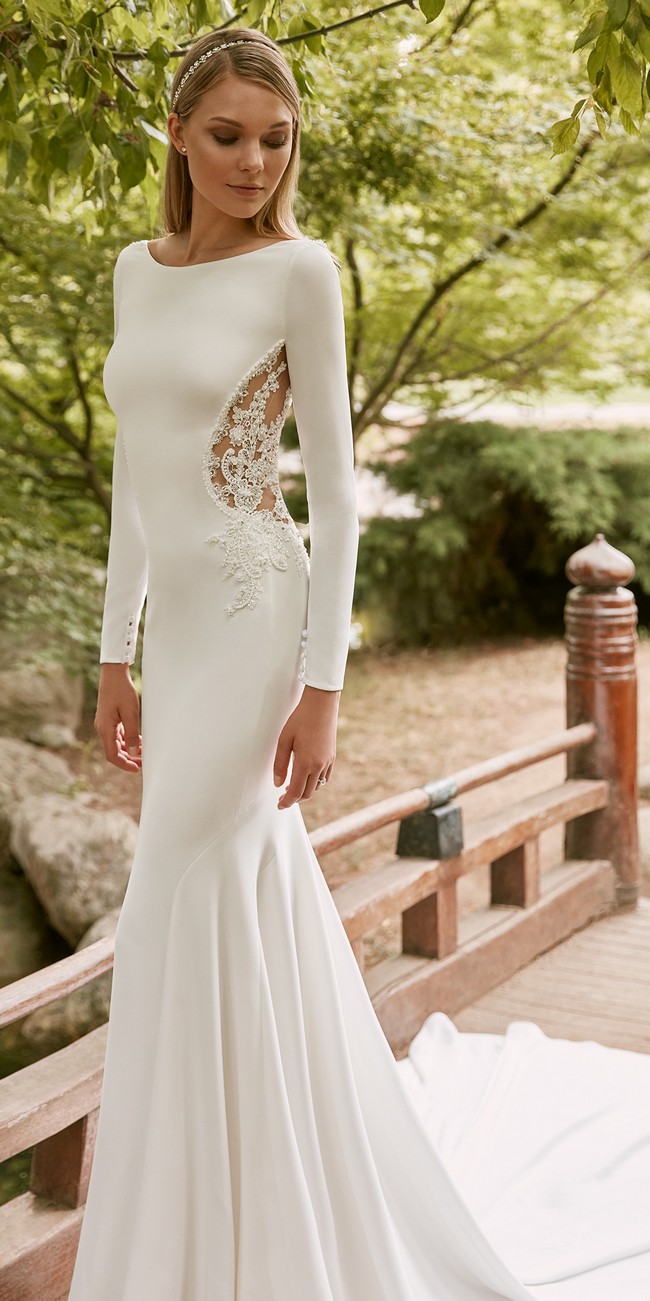 mermaid wedding dress bateau neckline long sleeves crepe corot