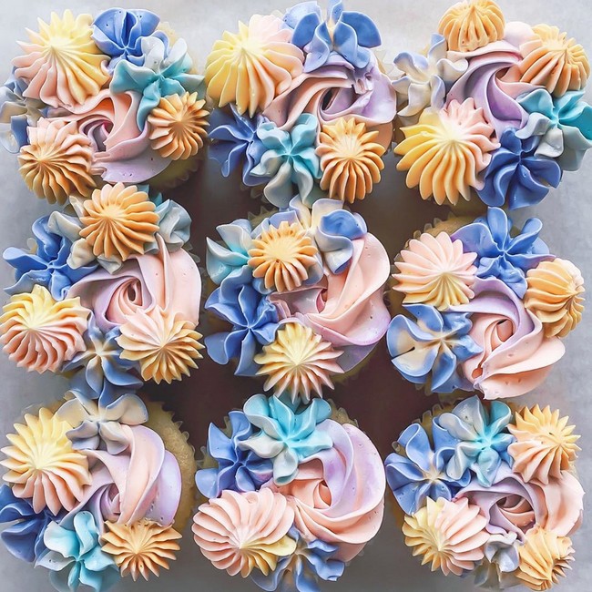 laurynmariebakes Cupcake Decorating Ideas 38