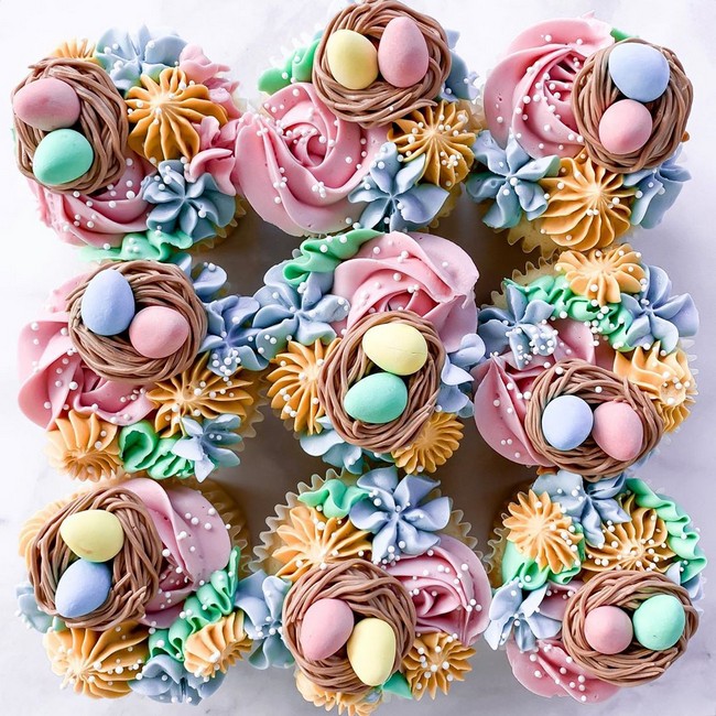 laurynmariebakes Cupcake Decorating Ideas #cakes #cupcakes 