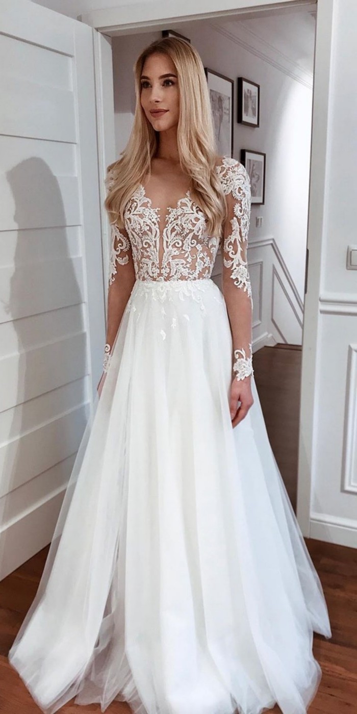 Lace Wedding Dresses from tomsebastien_official #wedding #dresses #weddingdresses #weddingideas #bridaldresses