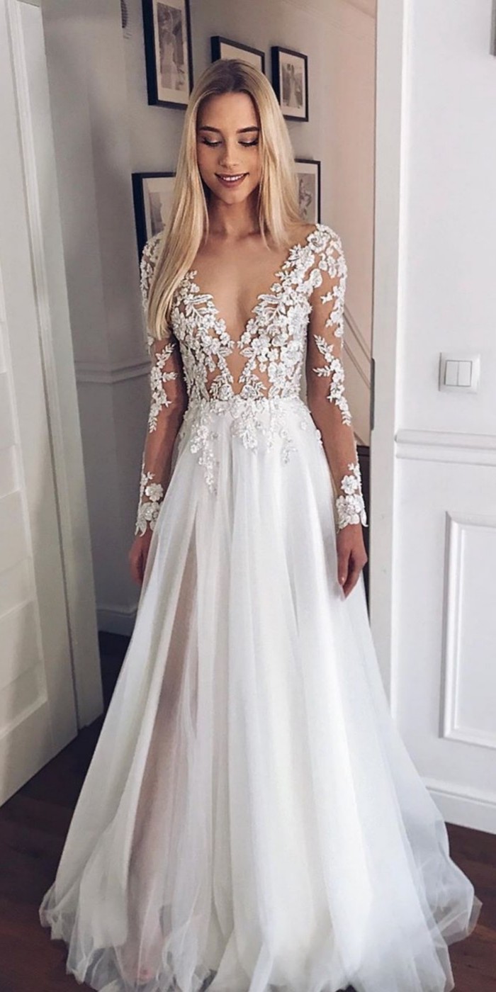 Lace Wedding Dresses from tomsebastien_official #wedding #dresses #weddingdresses #weddingideas #bridaldresses