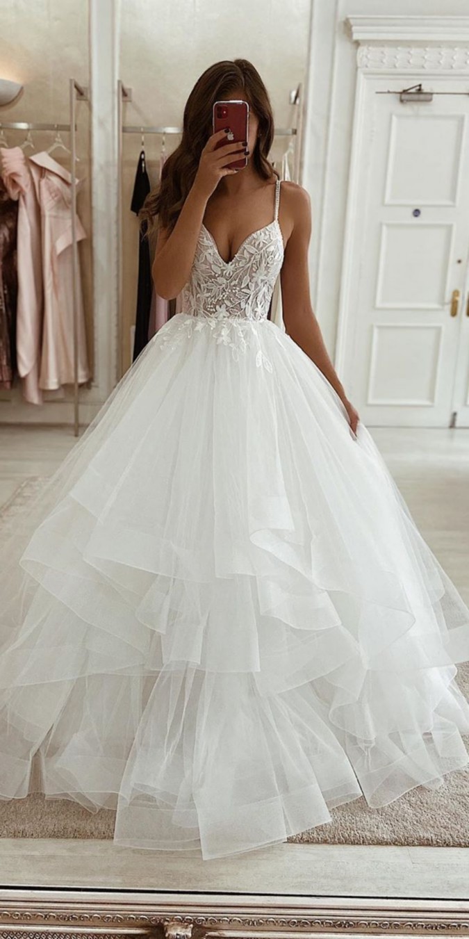 Eleganza Sposa Lace Wedding Dresses #dresses #wedding #weddingdresses #bridal #bridaldresses