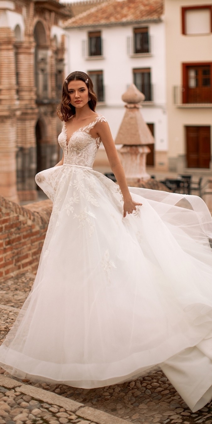 Nora Naviano Wedding Dresses 2021 #wedding #weddingdresses #weddingideas #bridaldresses