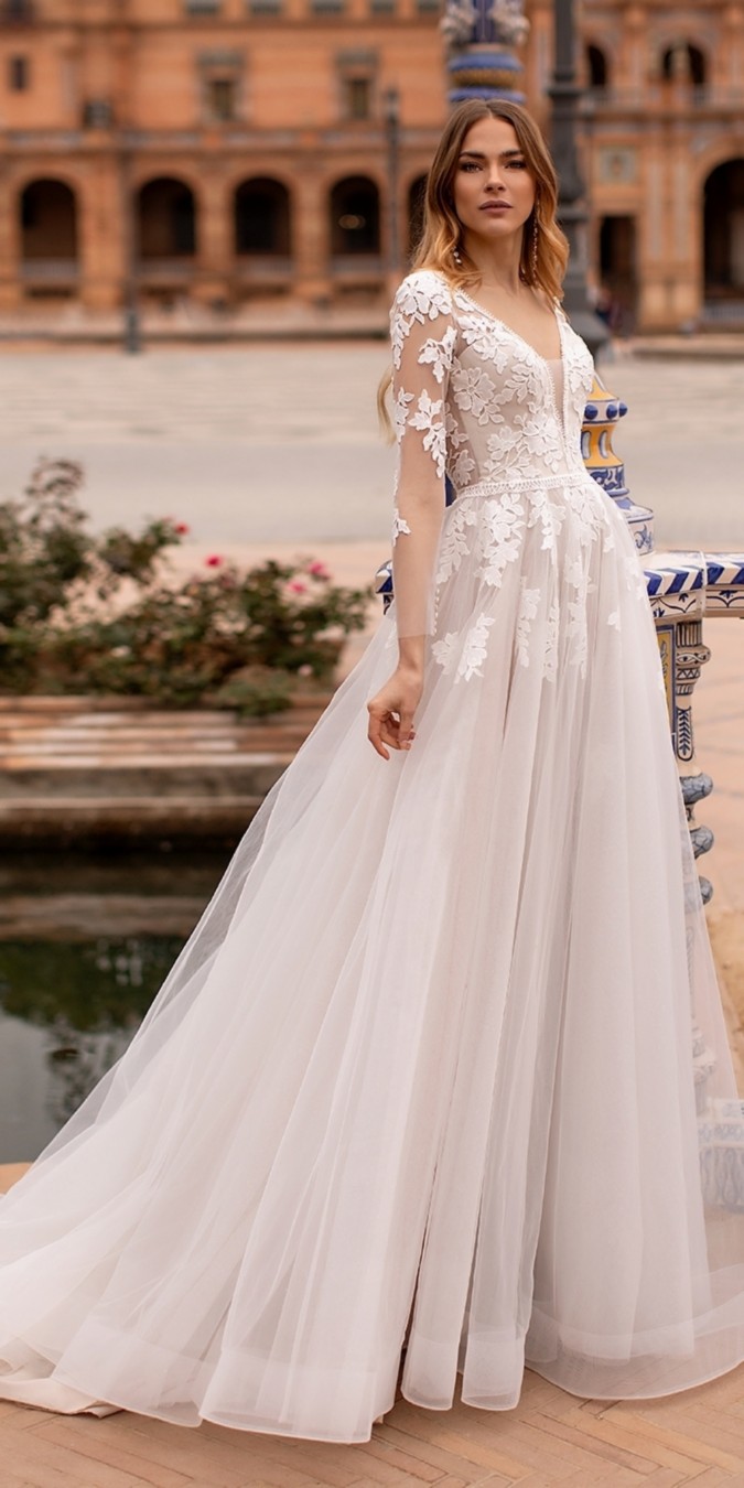 Nora Naviano Wedding Dresses 2021 #wedding #weddingdresses #weddingideas #bridaldresses