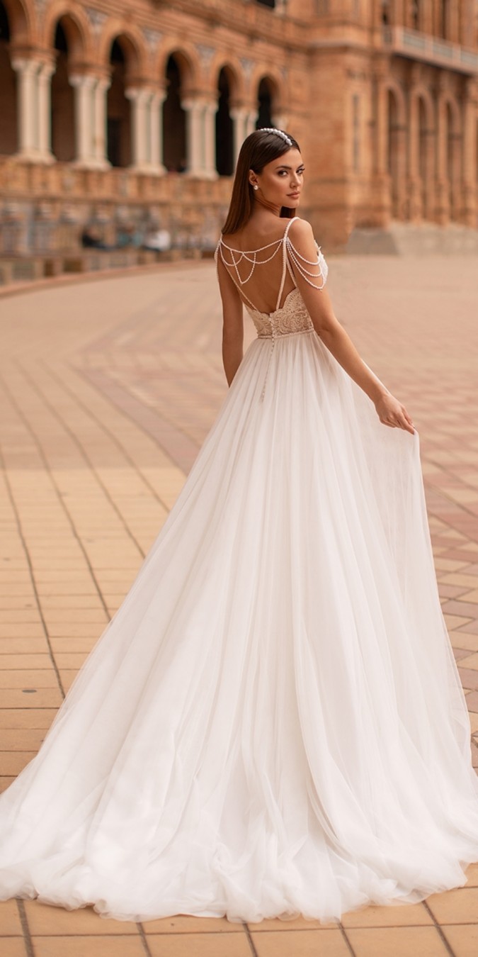 Nora Naviano Wedding Dresses 2021 #wedding #weddingdresses #weddingideas #bridaldresses