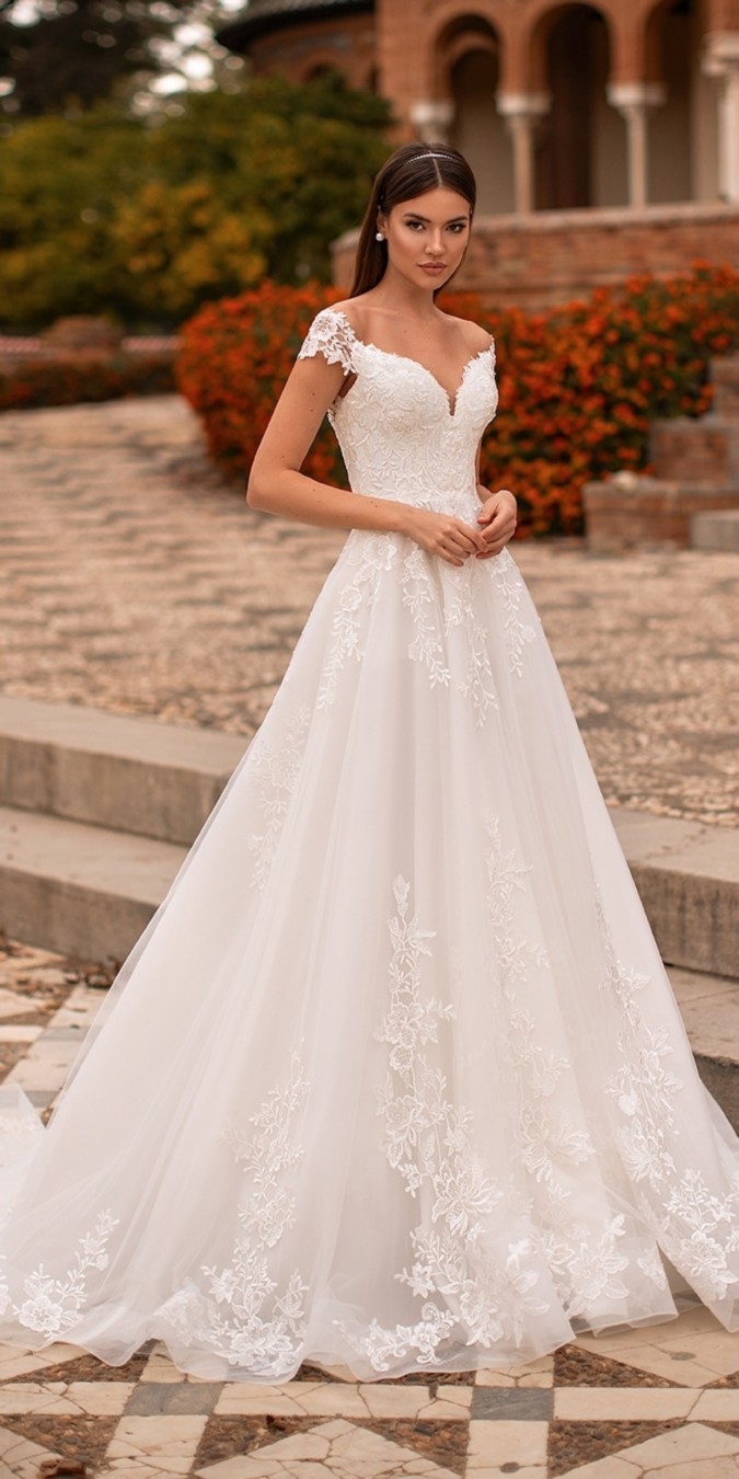 Nora Naviano Wedding Dresses 2021 #wedding #weddingdresses #weddingideas #bridaldresses